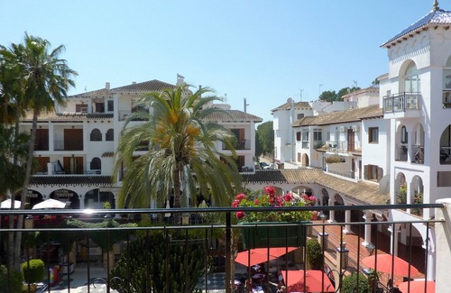Orihuela Costa Apartment | Well maintained Sunny Apartment overlooking Villa Plaza near all amenities,