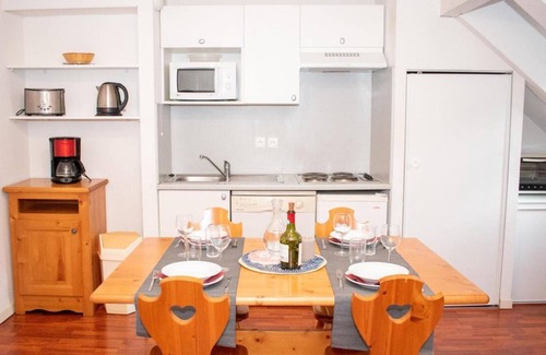 Vignec Apartment | Wifi, 2nd floor, swimming pool, tv, ski locker, 35m², Saint Lary Soulan
