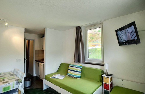 Reberty Apartment | 1-bedroom, 4 pers, south-facing balcony, near slopes and shops, pets ok
