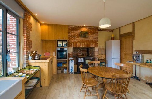 Honfleur Bed & Breakfast | 100 m² Bed and breakfast ∙ 2 bedrooms ∙ 4 guests