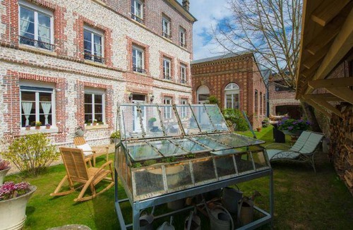 Honfleur Bed & Breakfast | 100 m² Bed and breakfast ∙ 2 bedrooms ∙ 4 guests