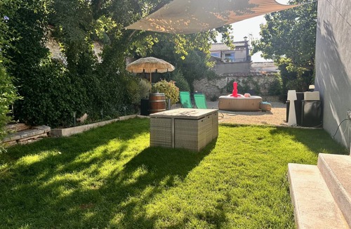 Cadereau House | 100 m² House ∙ 3 bedrooms ∙ 8 guests