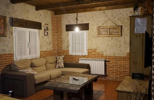 Rueda House | 100 m² House ∙ 5 bedrooms ∙ 8 guests
