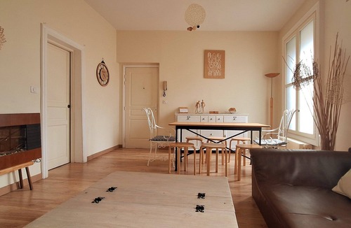 Aiguerelles Apartment | 100m² of space and tranquility between Corum, Gare & Place de la Comédie