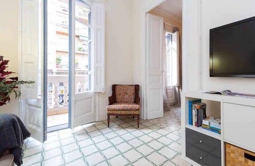 el Fort Pienc Apartment | 110 m² Apartment ∙ 4 bedrooms ∙ 11 guests
