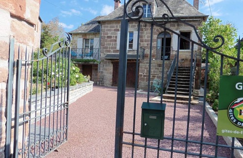 Saint-Solve House | 110 m² Gîte ∙ 2 bedrooms ∙ 6 guests