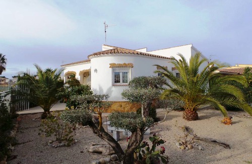 Riumar House | 110 m² House ∙ 2 bedrooms ∙ 4 guests