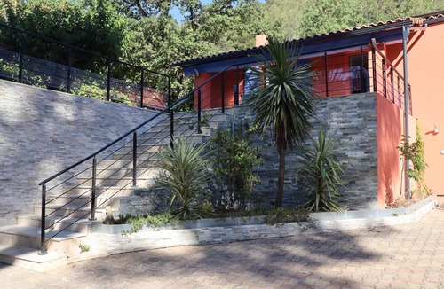 Auriol House | 110 m² House ∙ 3 bedrooms ∙ 4 guests