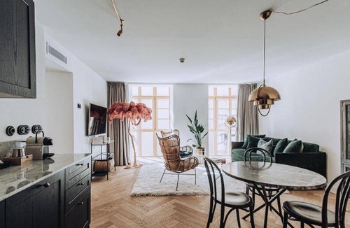 La Llotja-Born Apartment | 115 m² Apartment ∙ 3 bedrooms ∙ 127 guests