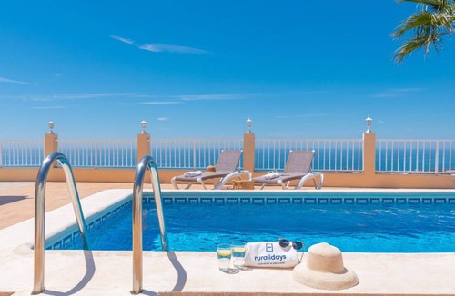 Rio Velez House | 117 m² House ∙ 2 bedrooms ∙ 4 guests