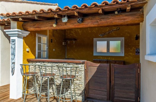 Morieres-les-Avignon House | 118 m² House ∙ 3 bedrooms ∙ 6 guests