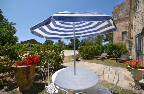 Saintes-Maries-de-la-Mer House | 120 m² House ∙ 2 bedrooms ∙ 4 guests