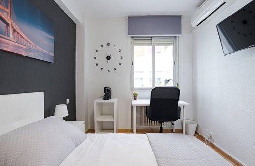 Alcala de Henares Resort | 120 m² Private room ∙ 1 bedroom ∙ 1 guest