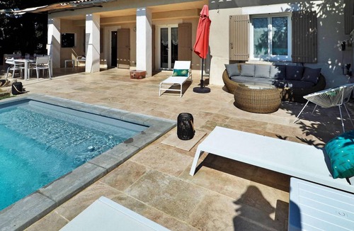 Paradou House | 130 m² House ∙ 3 bedrooms ∙ 6 guests