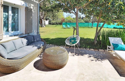 Paradou House | 130 m² House ∙ 3 bedrooms ∙ 6 guests