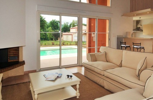 Pont-de-Larn House | 133 m² House ∙ 4 bedrooms ∙ 10 guests