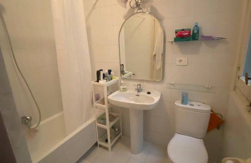 Bilbao City Centre Resort | 135 m² Private room ∙ 1 bedroom ∙ 1 guest