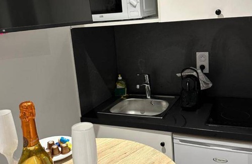 Charpennes - Charmettes Apartment | 14 m² Apartment ∙ 1 bedroom ∙ 2 guests