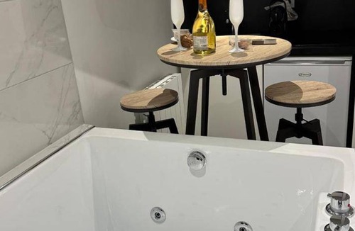 Charpennes - Charmettes Apartment | 14 m² Apartment ∙ 1 bedroom ∙ 2 guests