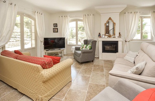 Eygalieres House | 147 m² House ∙ 4 bedrooms ∙ 8 guests
