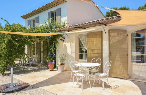Eygalieres House | 147 m² House ∙ 4 bedrooms ∙ 8 guests