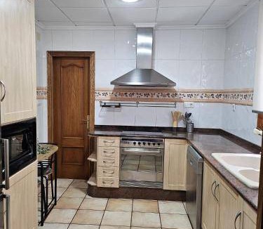 Estivella House | 150 m² House ∙ 3 bedrooms ∙ 6 guests