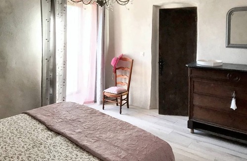 Saint-Andre-de-Cruzieres House | 160 m² House ∙ 5 bedrooms ∙ 11 guests