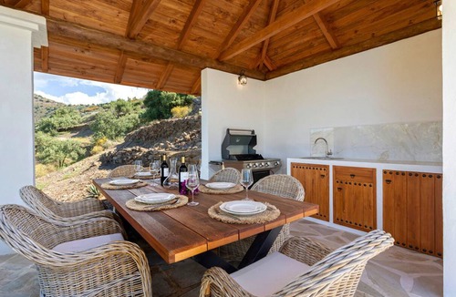 Torrox Villa | 162 m² Villa ∙ 3 bedrooms ∙ 6 guests