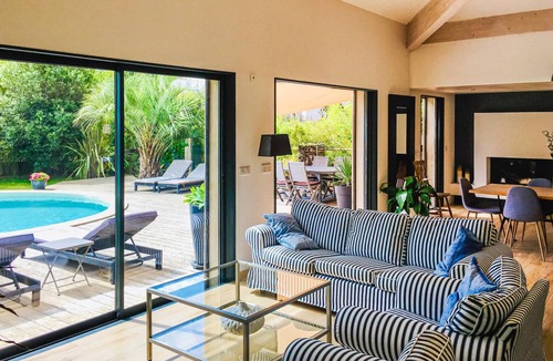 Giens House | 170 m² House ∙ 3 bedrooms ∙ 6 guests