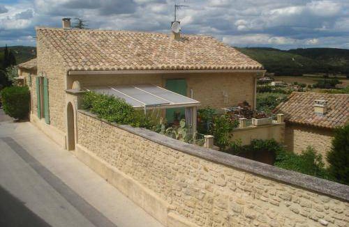 Castillon-du-Gard Bed & Breakfast | 18 m² Bed and breakfast ∙ 6 guests
