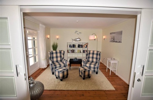 Hohwacht Apartment | 180 m² Apartment ∙ 5 bedrooms ∙ 8 guests