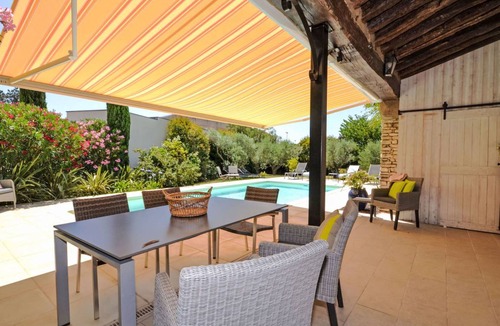 Morieres-les-Avignon Villa | 180 m² Villa ∙ 3 bedrooms ∙ 6 guests