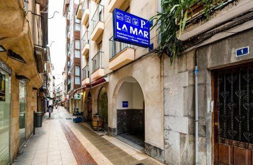 Castro Urdiales Bed & Breakfast | 19 m² Bed and breakfast ∙ 3 guests