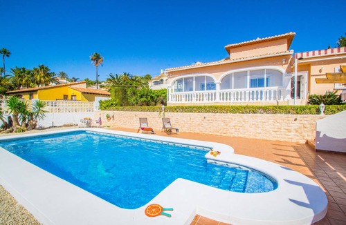 Empedrola Villa | 190 m² Villa ∙ 3 bedrooms ∙ 6 guests