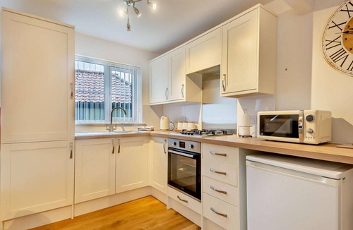 Bodham Cottage | 2 Bed in Bodham (oc-m15008)