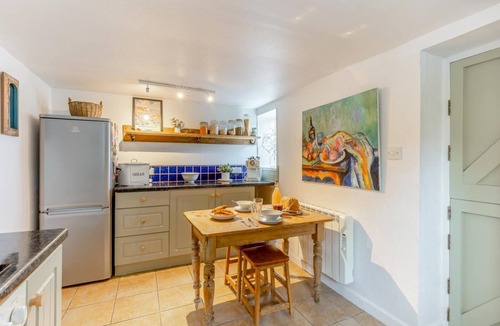 Bodham Cottage | 2 Bed in Bodham (oc-s29720)