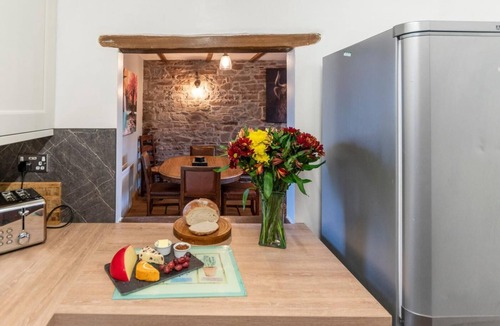 Brecon Cottage | 2 Bed in Cray (oc-bow287)