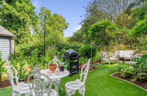 Dedham Cottage | 2 Bed in Dedham (oc-c32543)