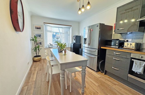 Peacehaven Cottage | 2 bedroom accommodation in Peacehaven