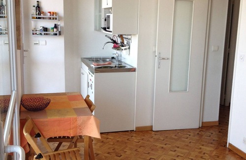 La Castellane Apartment | 2-room Castellane on the top floor with large quiet terrace