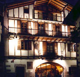 Elizondo Bed & Breakfast | 20 m² Bed and breakfast ∙ 3 guests
