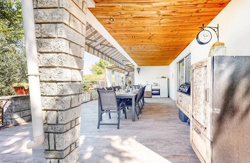 Lamotte-du-Rhone House | 200 m² House ∙ 5 bedrooms ∙ 11 guests