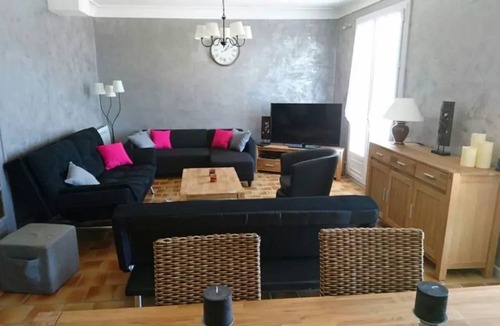 Largentiere Villa | 200 m² Villa ∙ 3 bedrooms ∙ 6 guests