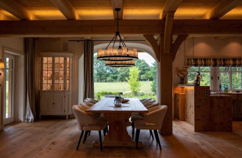 Oeverdiek House | 260 m² House ∙ 4 bedrooms ∙ 8 guests