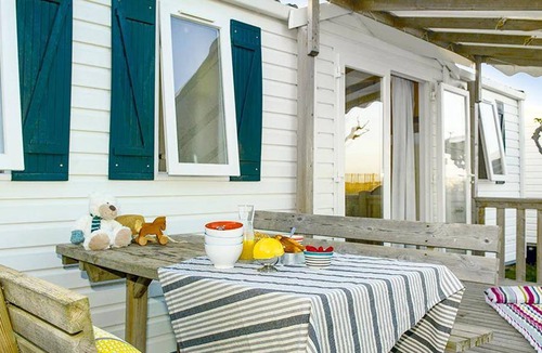 Villeneuve-les-Avignon House | 28 m² Mobile home ∙ 2 bedrooms ∙ 4 guests