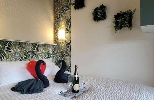 Saint-Christophe de la Foret Apartment | 28 m² Apartment ∙ 1 bedroom ∙ 4 guests