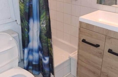 Valfrejus Apartment | 3/4 person apartment at the foot of the slopes in Valfrejus modane, cleaning included