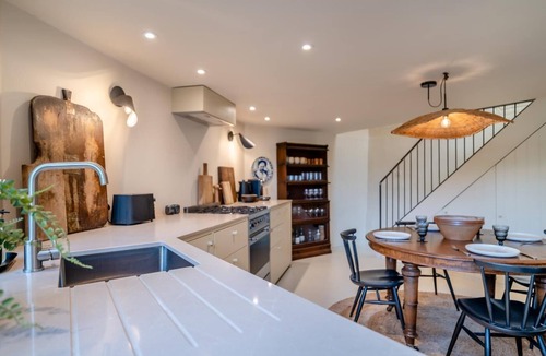 Winfrith Newburgh Cottage | 3 Bed in Winfrith Newburgh (oc-w33007)