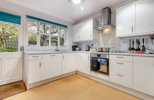 Worth Matravers House | 3 Bed in Worth Matravers (oc-wy334)