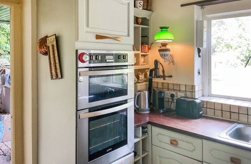 West Knoyle Cottage | 3 bedroom accommodation in Tisbury